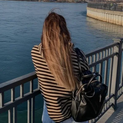Аня