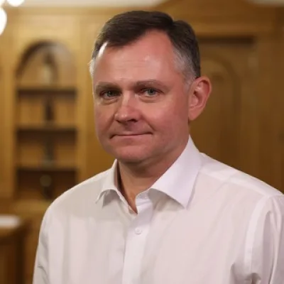 Юрий Слюсарь