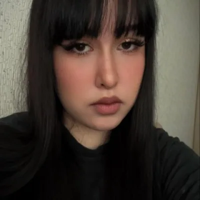 𝐋