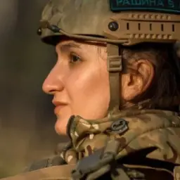 Женщины-герои