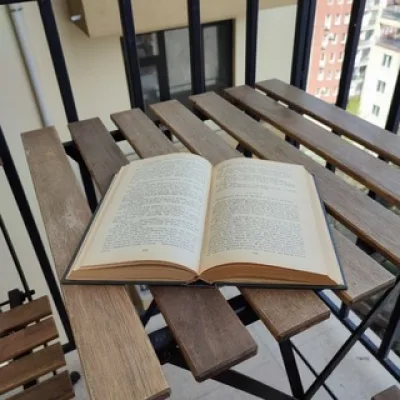 Книжная барахолка Тбилиси / продажа книг и обмен книгами