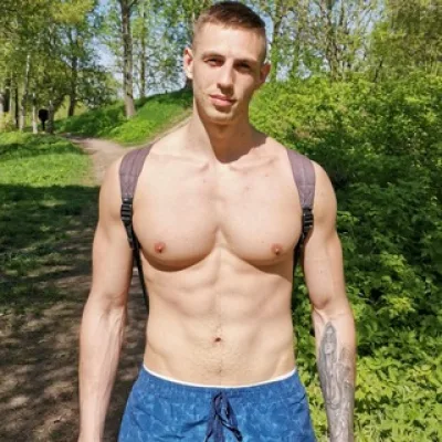 Артем Сарин