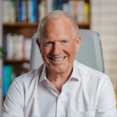 Dr. Michael Spitzbart