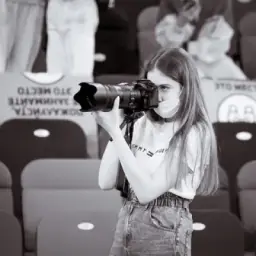 photo by daria kuzovleva