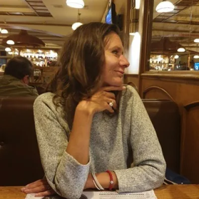 Елена Макарова