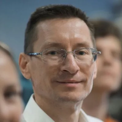 Евгений Зернов